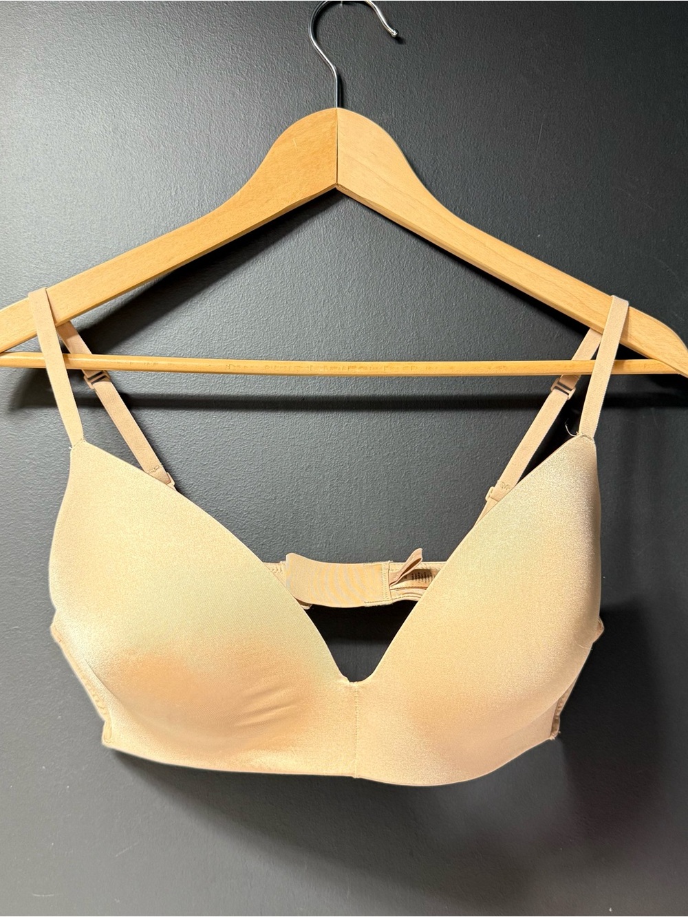Skims Wireless Form PUSH-UP PLUNGE BRA 36C
